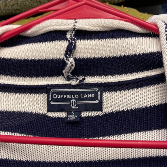 Cardigan - Picture 9 of 9